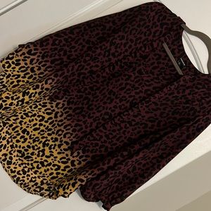 EUC torrid chiffon blouse maroon gold animal ombré sz 0x